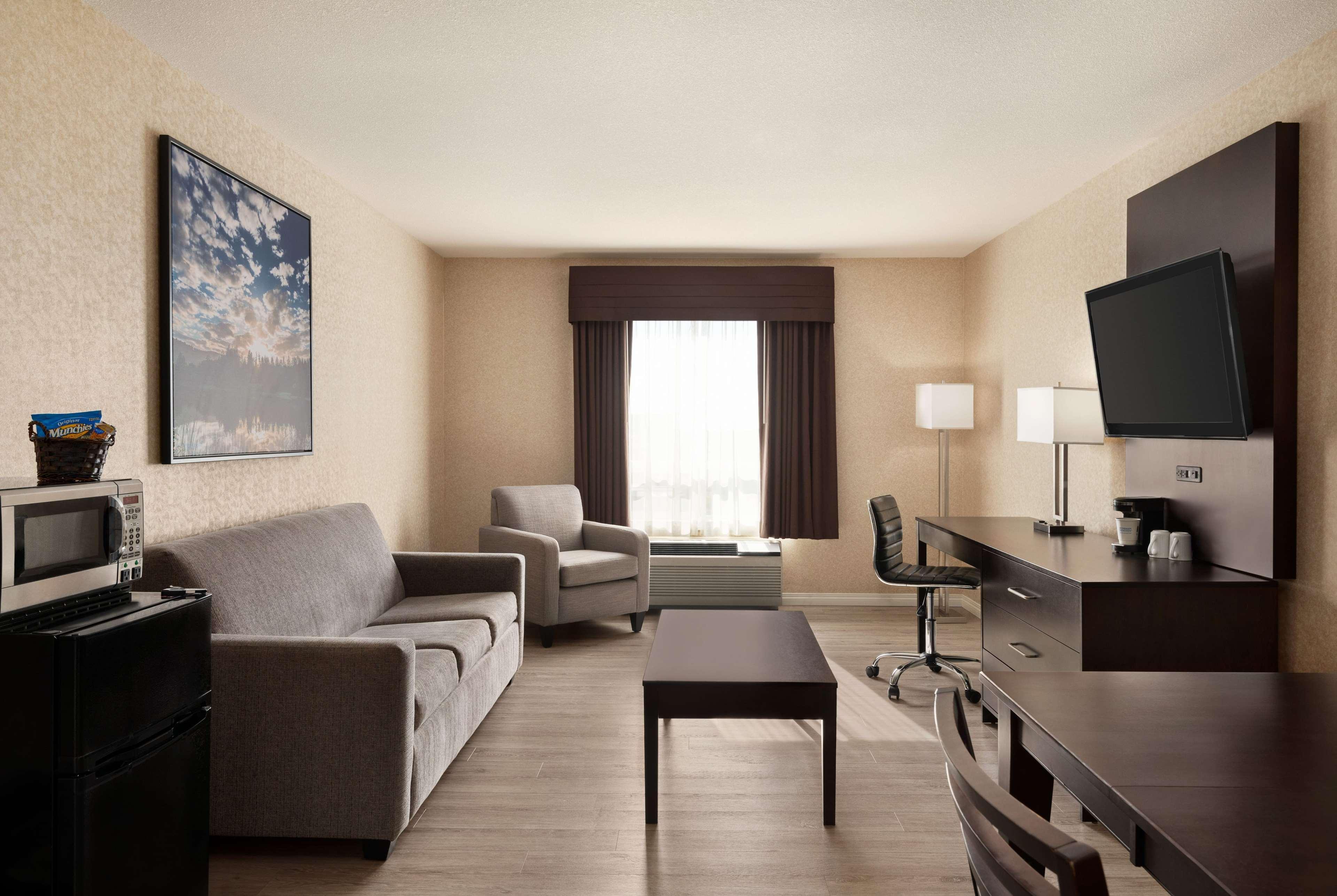 Days Inn By Wyndham Saskatoon Exterior foto