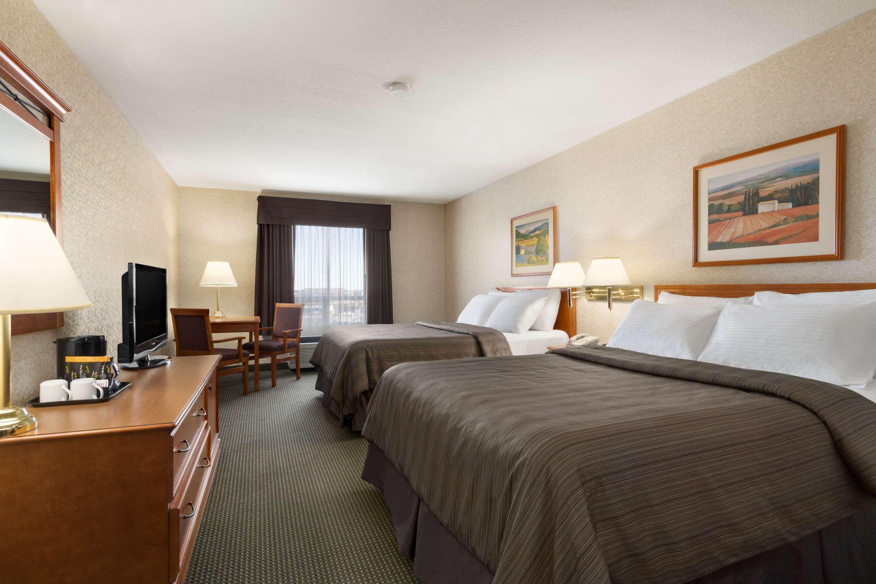 Days Inn By Wyndham Saskatoon Exterior foto