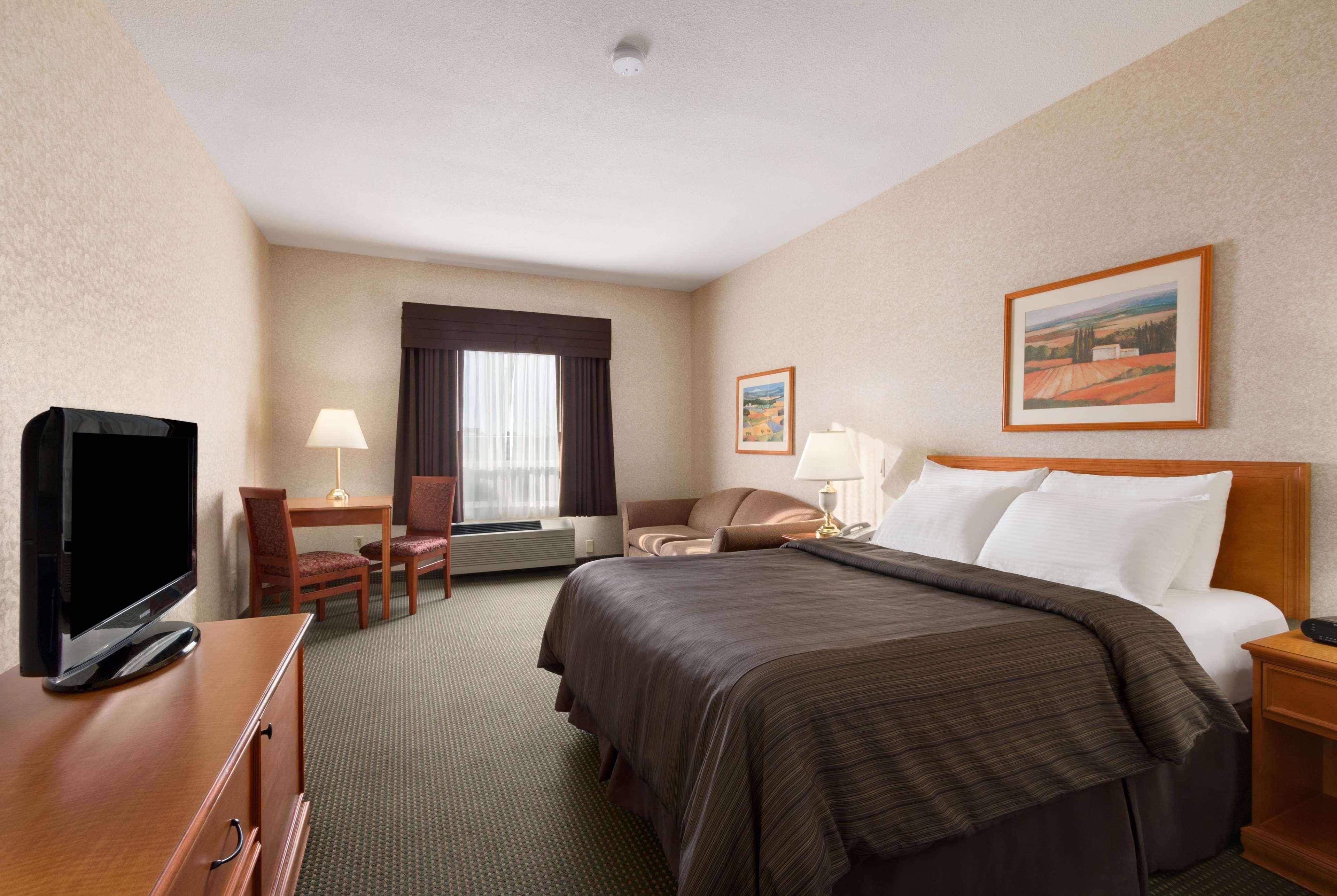 Days Inn By Wyndham Saskatoon Exterior foto